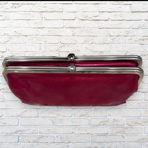 COPY - HOBO Lauren Clutch Wallet - Pink - Picture 3 of 11